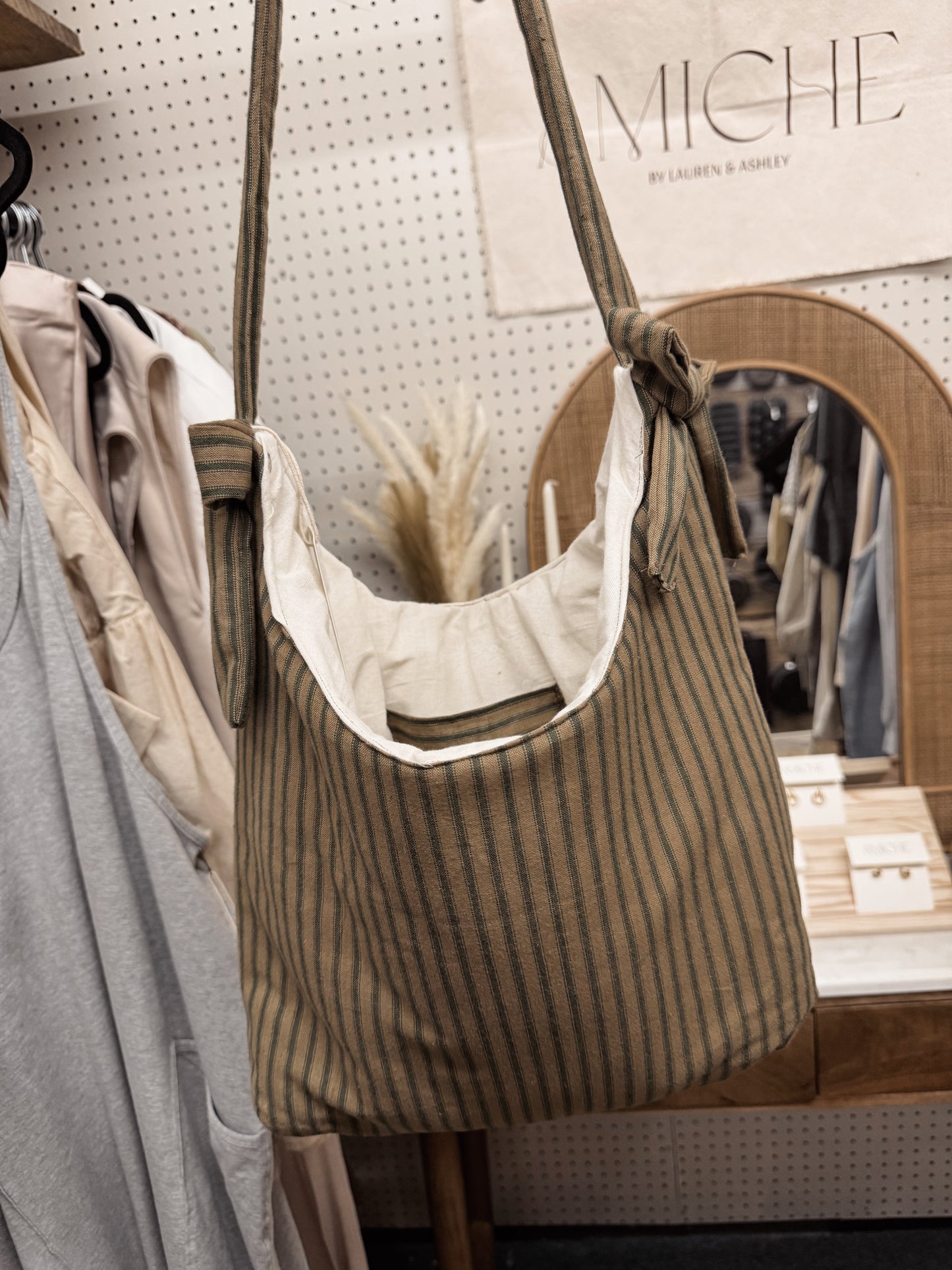 green striped bow tote bag
