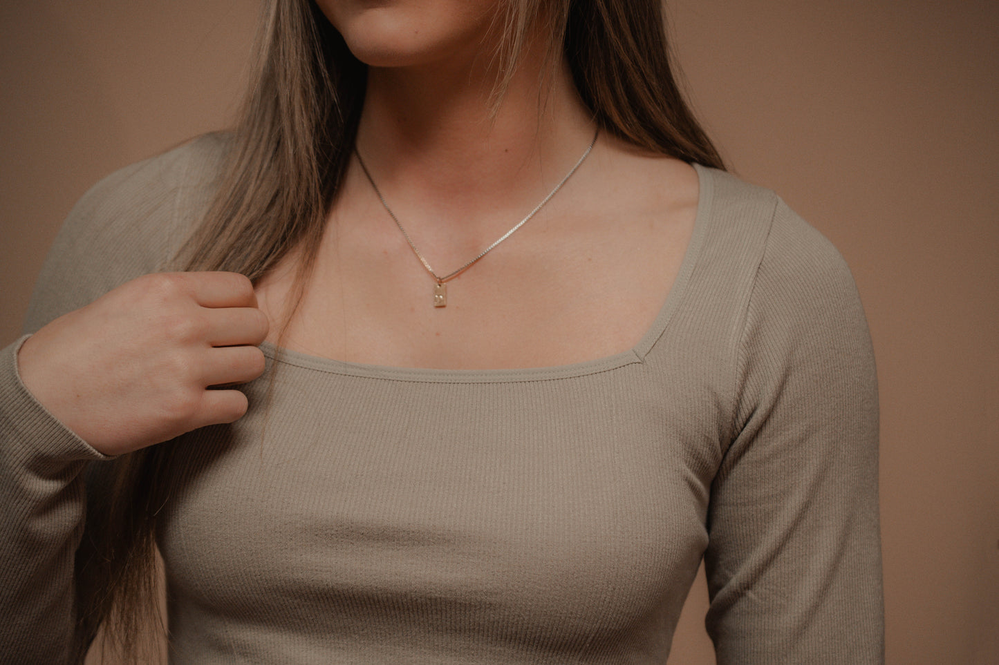 square-neck seamless long sleeve