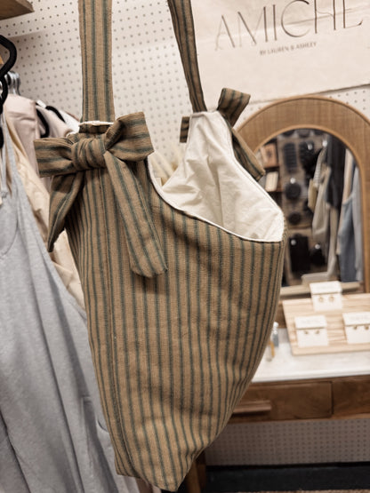 green striped bow tote bag