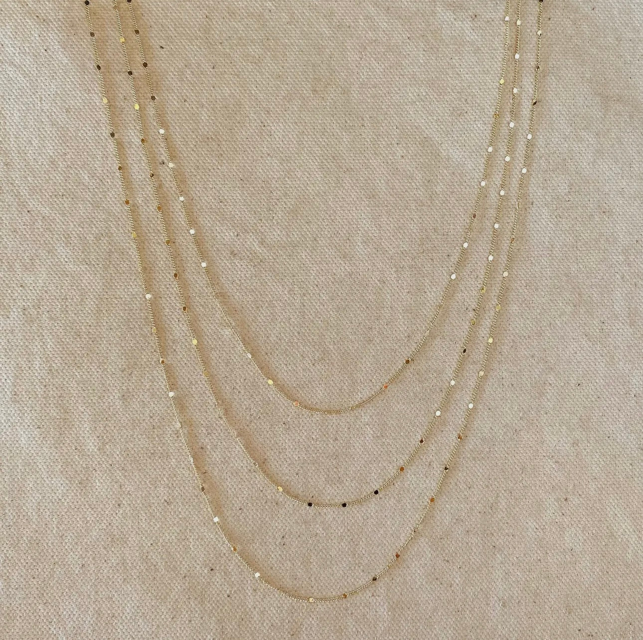 18k gold filled curb chain with pressed detail